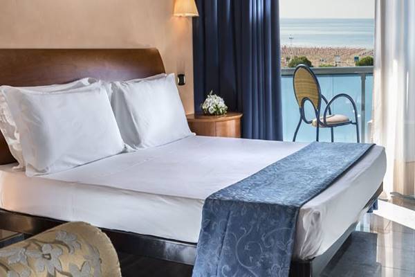 Hotel Parigi 4*