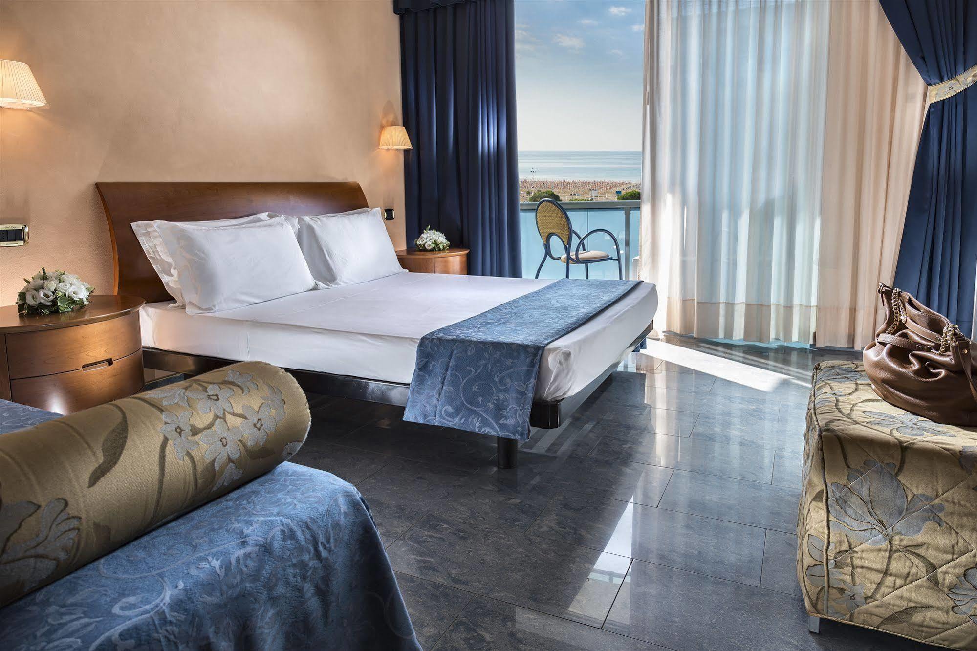 Parigi Hotel 4*